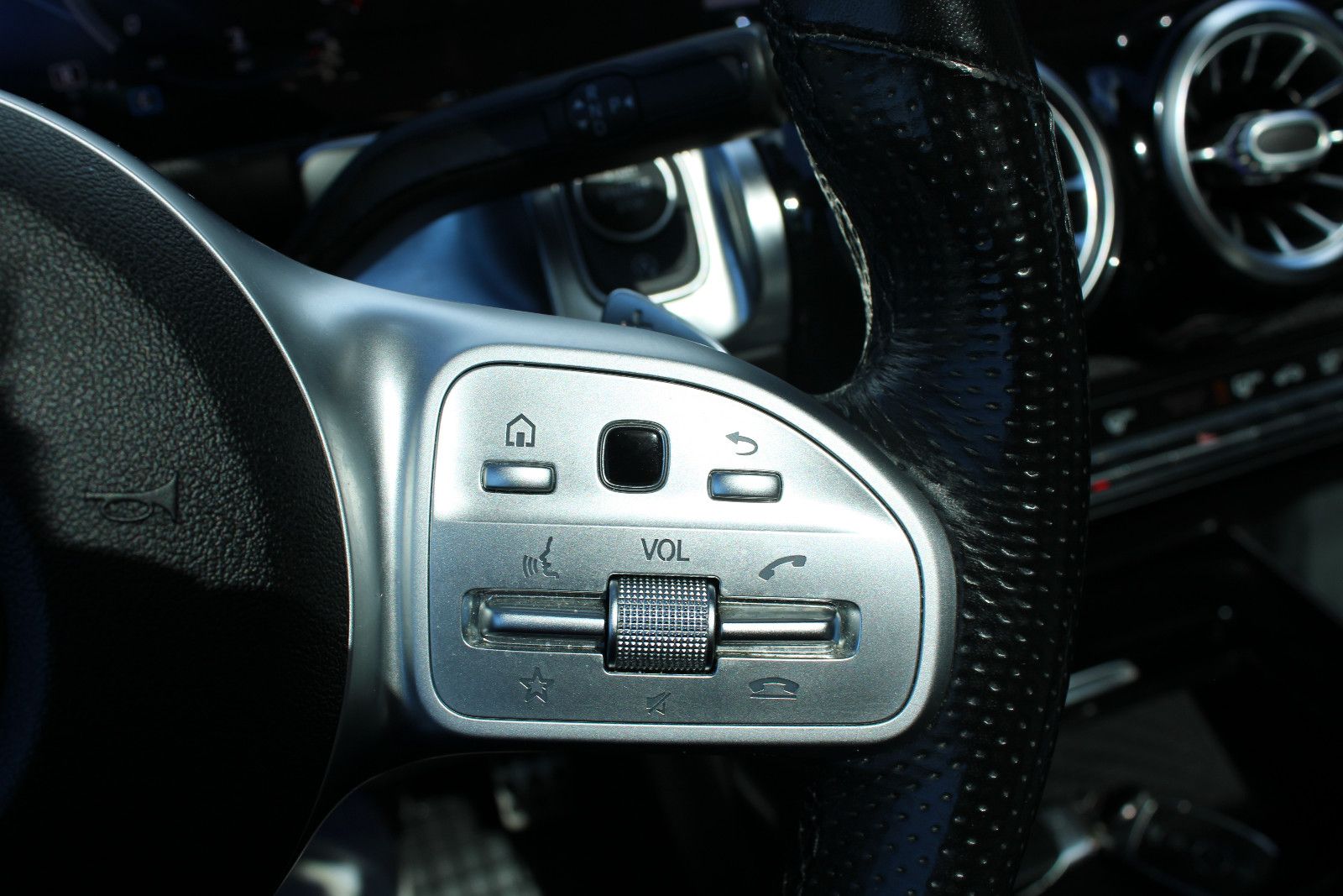 Mercedes-Benz GLB 220d 4Matic AMG-Line Head-Up Distronic AHK foto 23