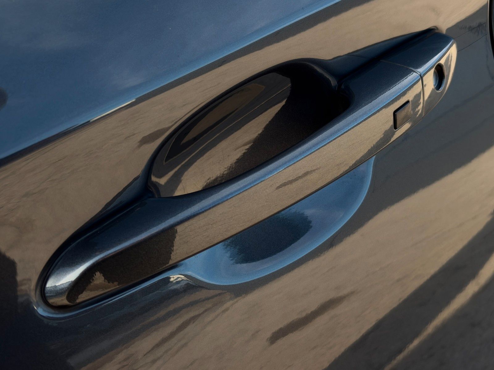 Fahrzeugabbildung Hyundai KONA E Select ACC LKAS PDC CAM SHZ CarPlay