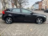 Volvo V40 Momentum 2,0 Automatik, LED, Facelift - Volvo V40 mit Anhängerkupplung