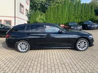 BMW 318 i Facelift*ShZ*Navi*Kamera*Sel.Beam*LiveCock