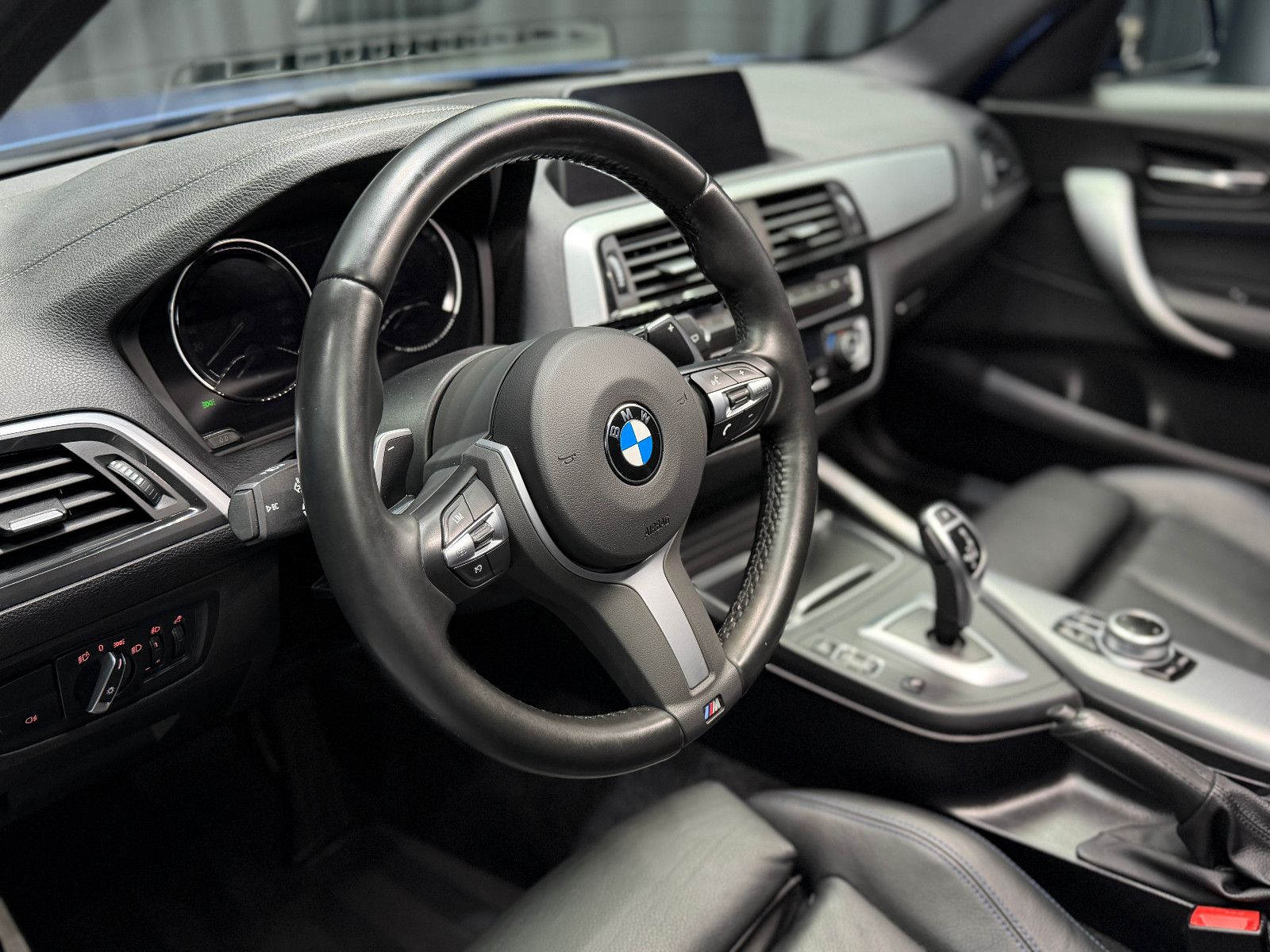 Fahrzeugabbildung BMW M140i Special Edition LCI|LED|LEDER|DEUTSCHES FZ
