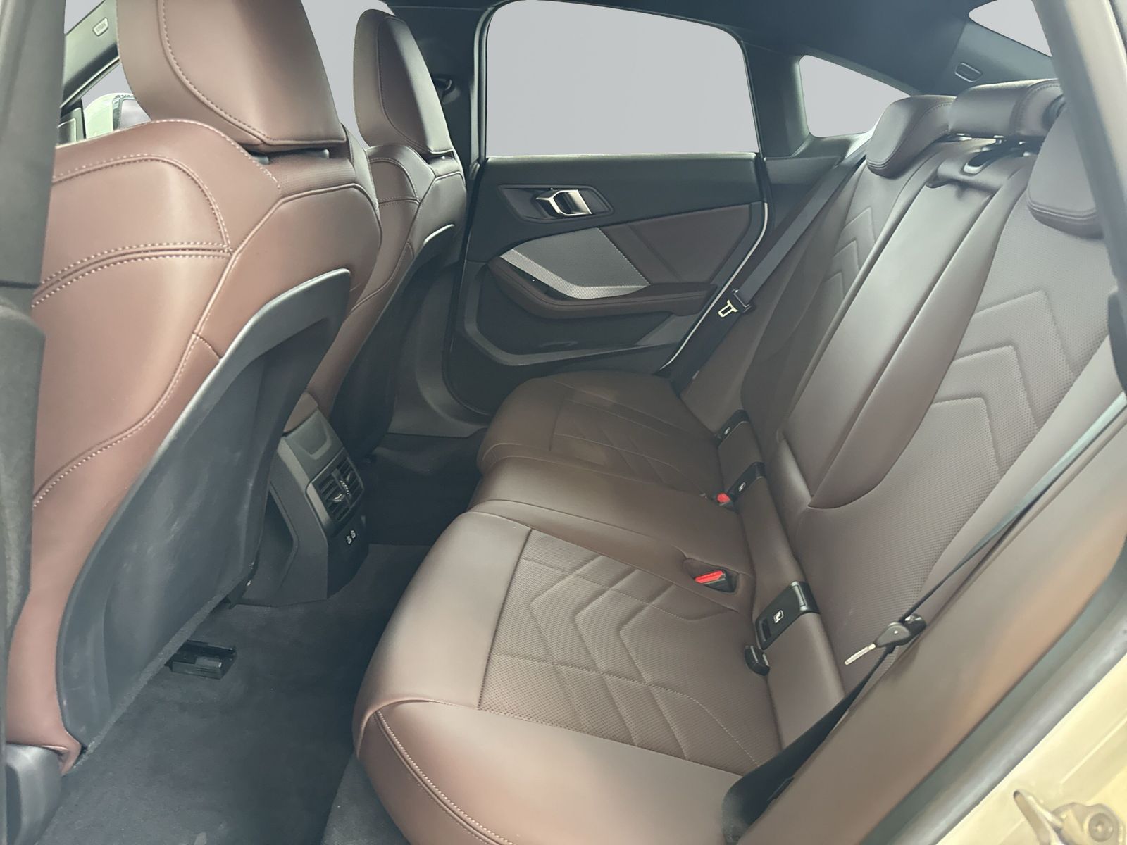 BMW 220 Gran Coupé - Bild 9