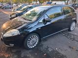 Fiat  Punto 1.4 - Fiat Punto Gebrauchtwagen in Mannheim