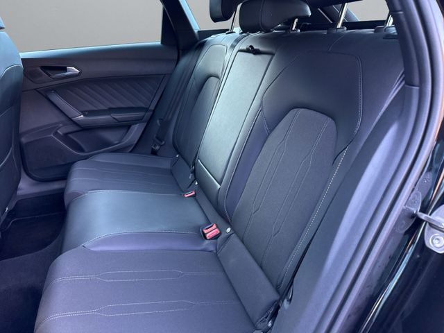 Leon ST1,5 eTSI *NAVI+AHK+MATRIX-LED+SENNHEISER*