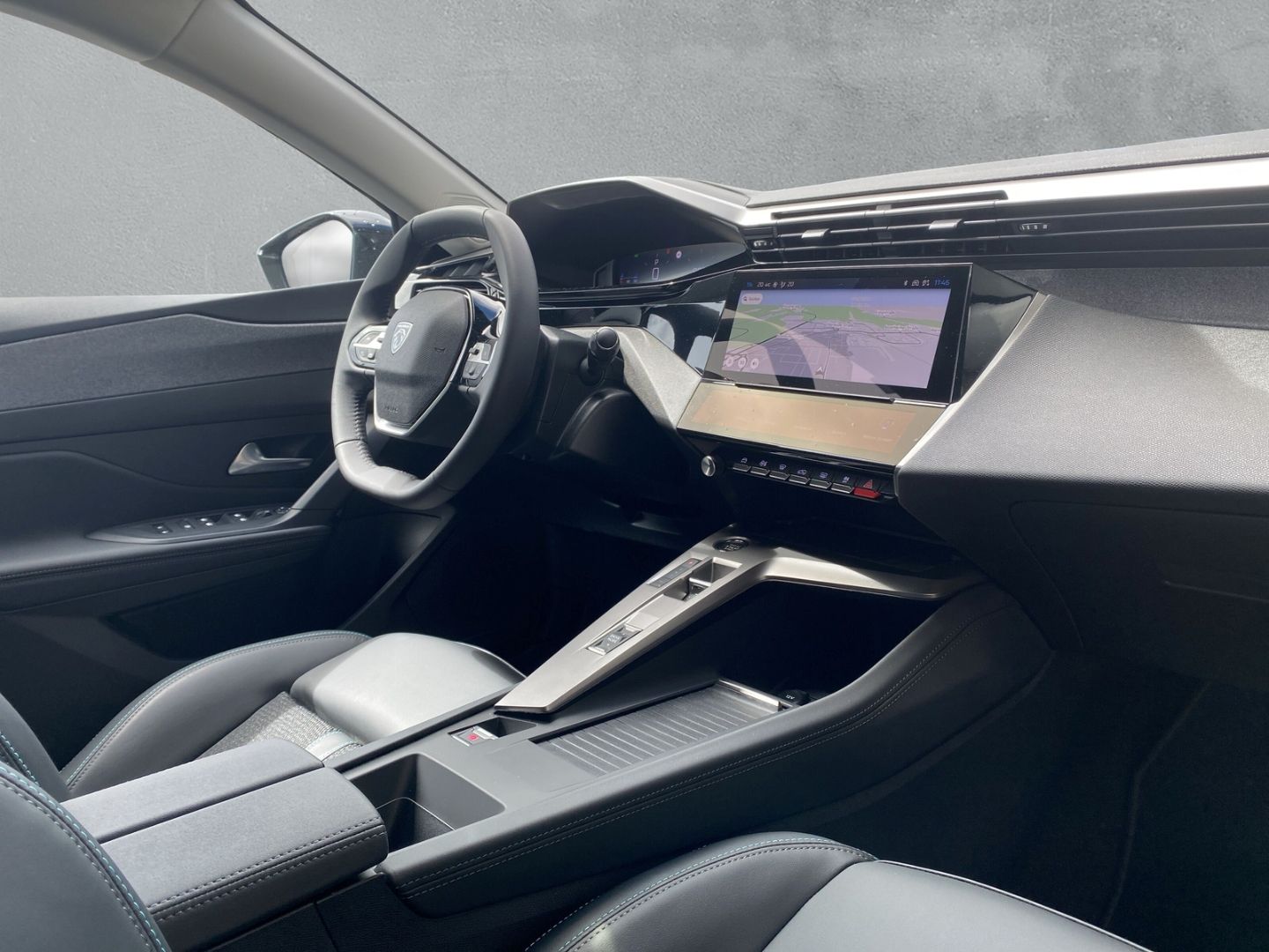 Fahrzeugabbildung Peugeot 308 SW Allure 1.2 PureTech 130 EU6e *ACC*Navi*Si