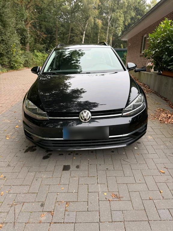 Image of Volkswagen Golf