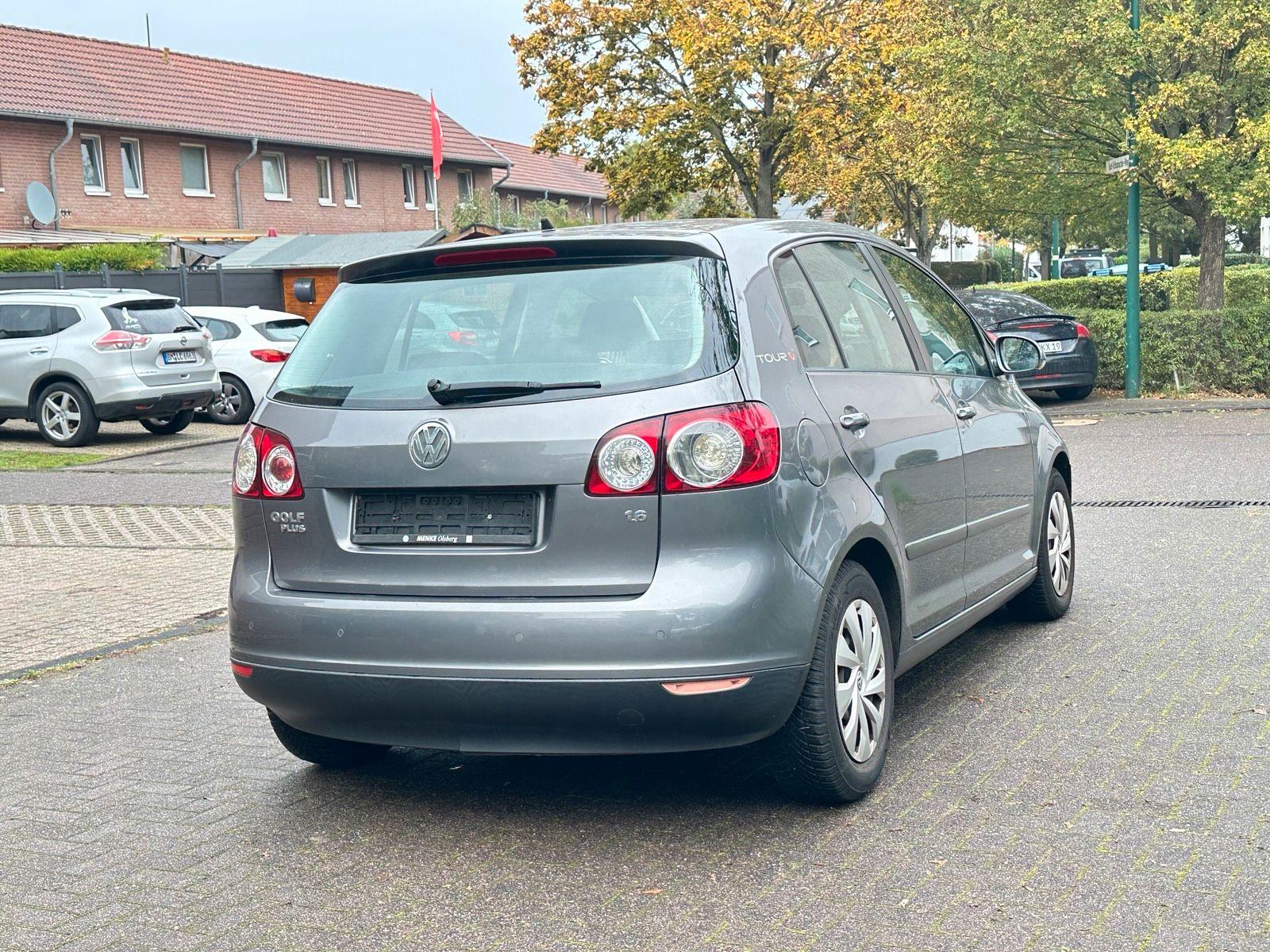 Volkswagen Golf Plus 2006 — engine 102 HP (75kW)