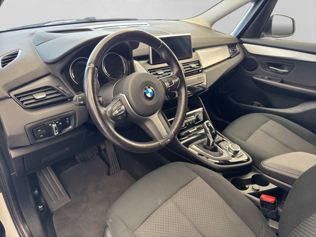 Fahrzeugabbildung BMW 220 Gran Tourer Automatik+Kamera+Pano+ACC+HUD