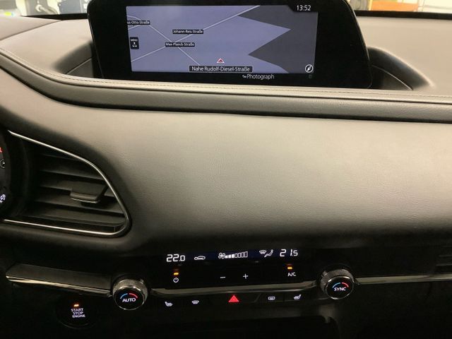 CX-30 2.0 Selection Mildhybrid  LED adaptiv, Nav