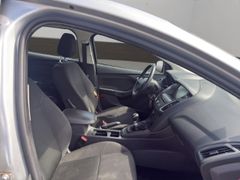 FORD Focus Turnier Business, Klima,  Apple Carplay, A