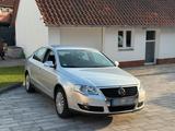 Volkswagen Passat 1,6 FSI Benziner / Autom... - Volkswagen Passat: V6 Fsi