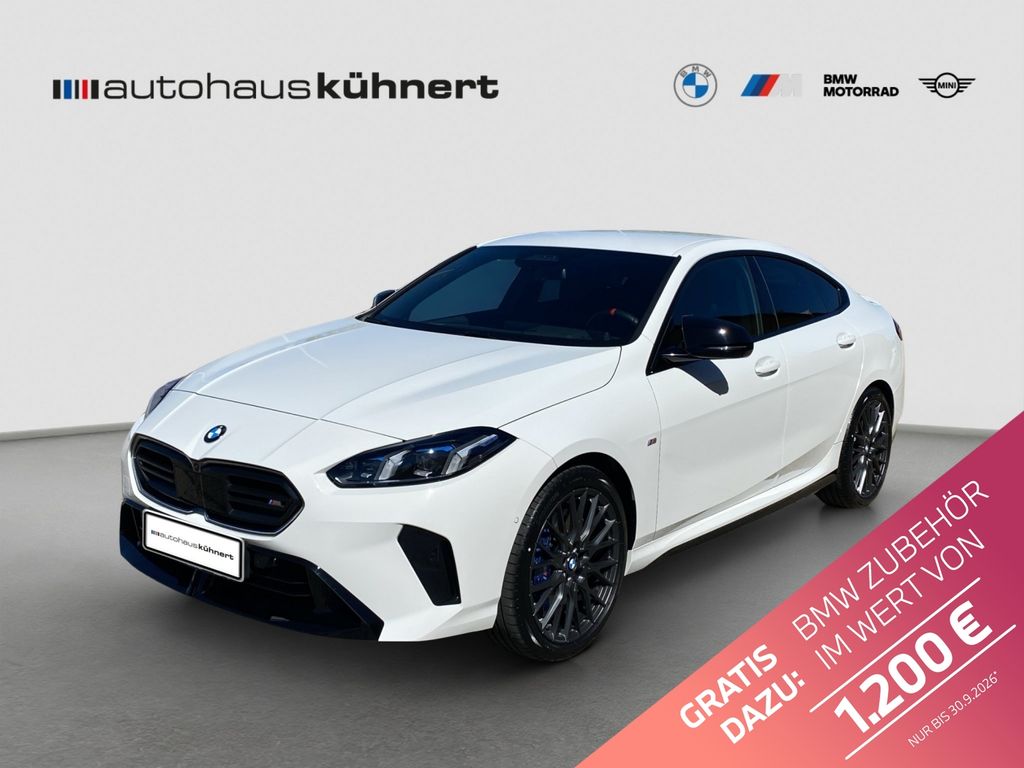 BMW M235