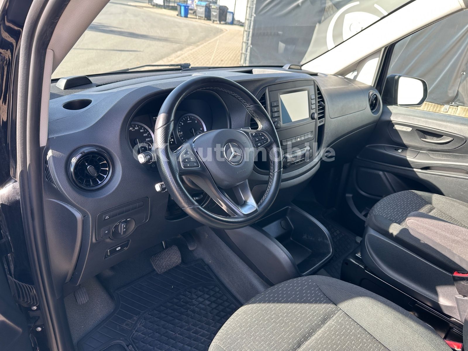 Fahrzeugabbildung Mercedes-Benz Vito Kasten 119CDI RWD lang PRO/Navi/LED/ACC/Kam