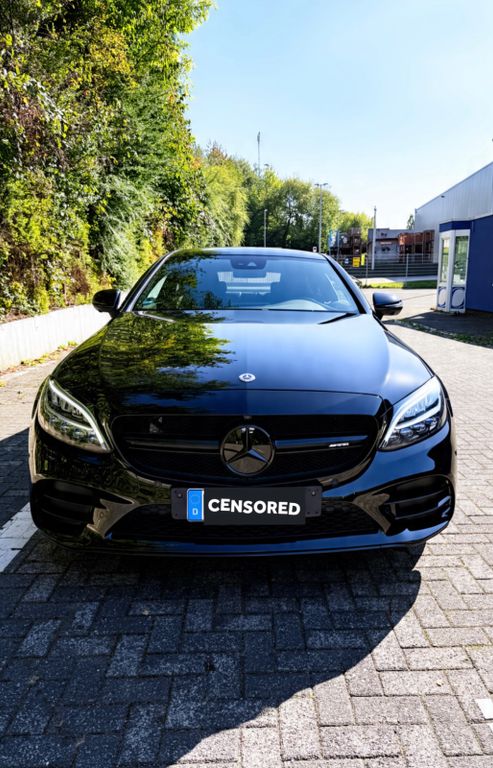 Image of Mercedes-Benz C 400