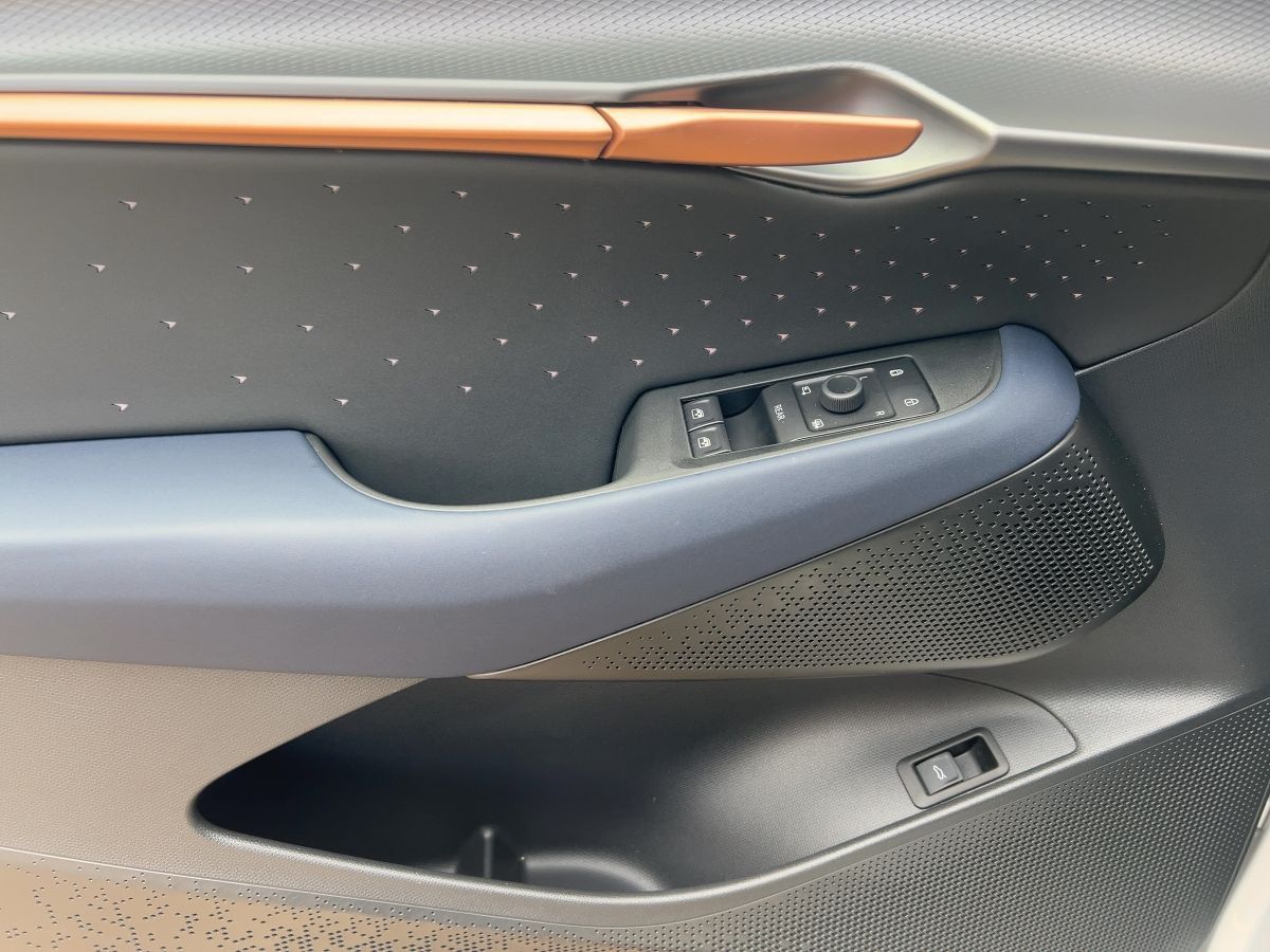 Cupra Tavascan - Bild 11