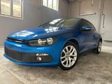 Volkswagen Scirocco - blaue Volkswagen Scirocco