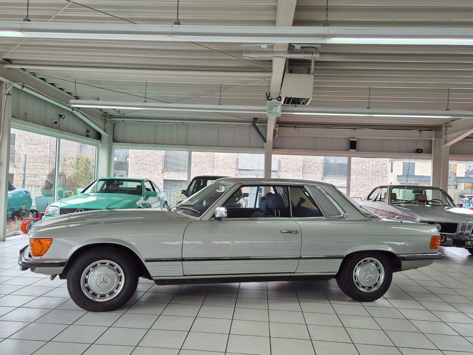 Fahrzeugabbildung Mercedes-Benz 450 SLC/1. Hand/Deutsch/Original 13.900 km!