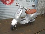 Vespa LX 150 IE USA - VESPA 150