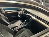 Volkswagen Passat 2.0 TDI SCR DSG Elegance Elegance - VW Passat Gebrauchtwagen in Bochum