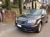 Chrysler Town&Country/Voyager LPG (Autogas) und Benzin - Chrysler Voyager: Van