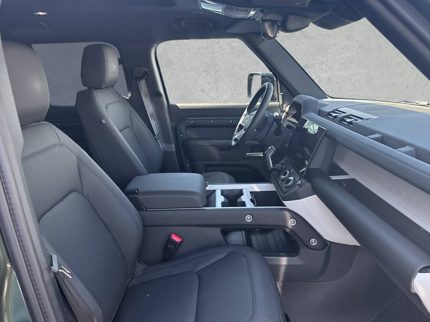 Fahrzeugabbildung Land Rover Defender 110 D250 S