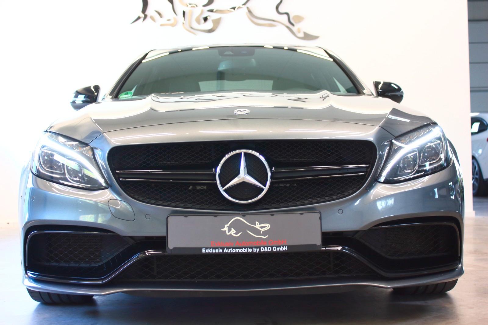 Mercedes-Benz C 63 AMG limo~UNFALLFREI+DEUTSCH+S-HEFT~2Hd