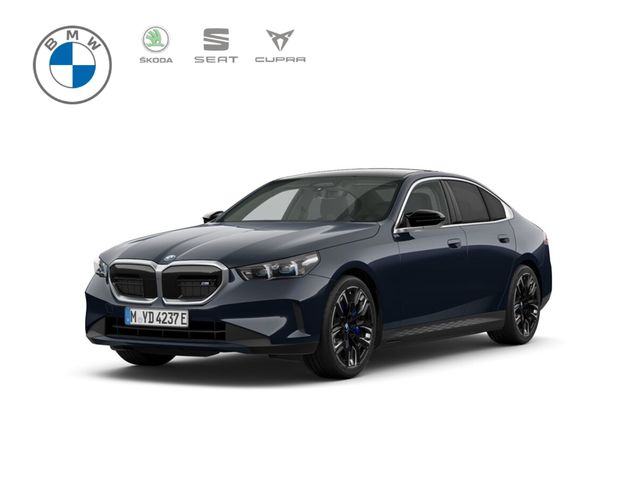 BMW i5 M60 xDrive Limousine Navi Klima Pano AHK RFK 