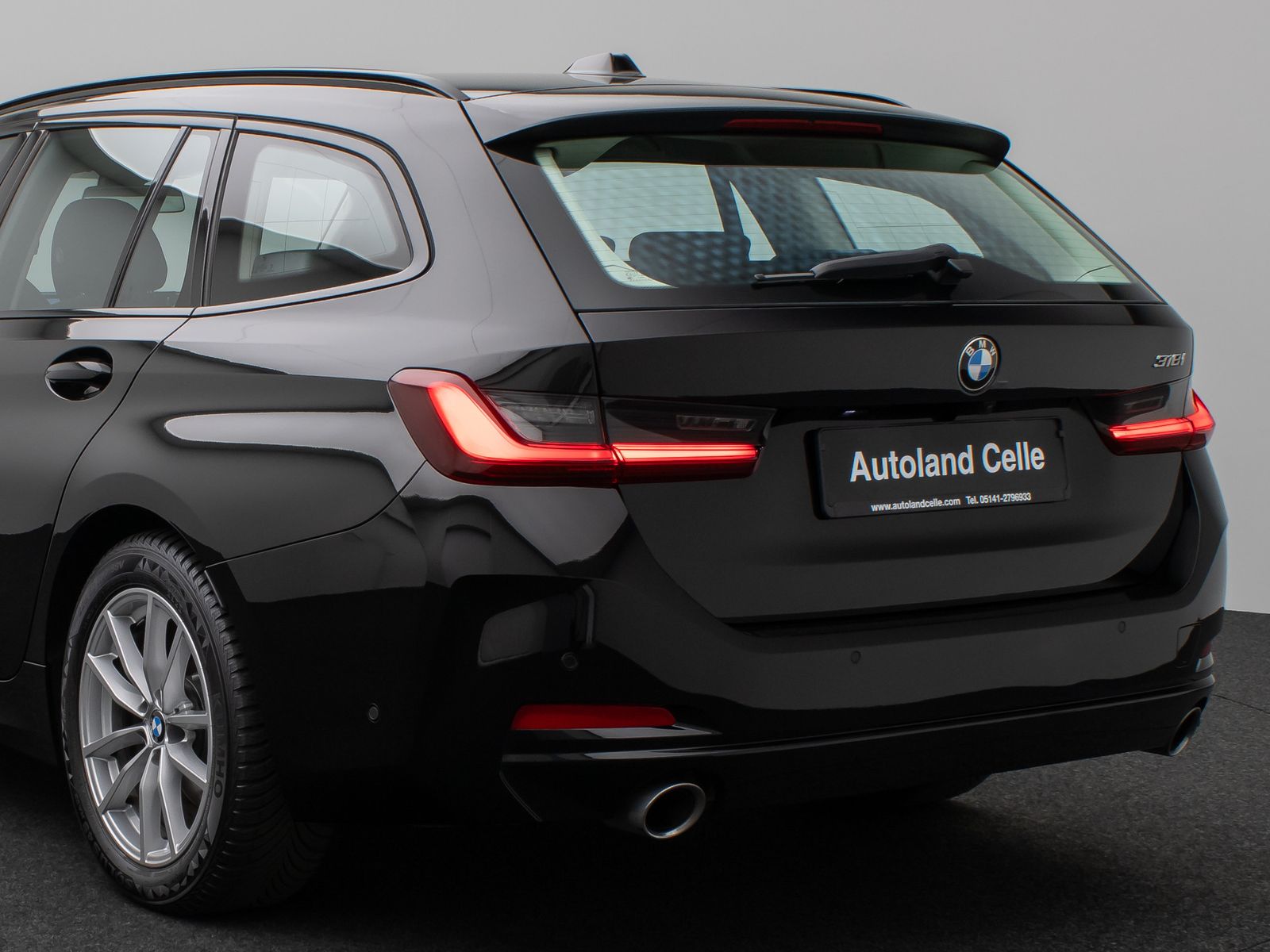 Fahrzeugabbildung BMW 318i Kamera DAB CockPit+ Alarm Geschwindigkeitsr