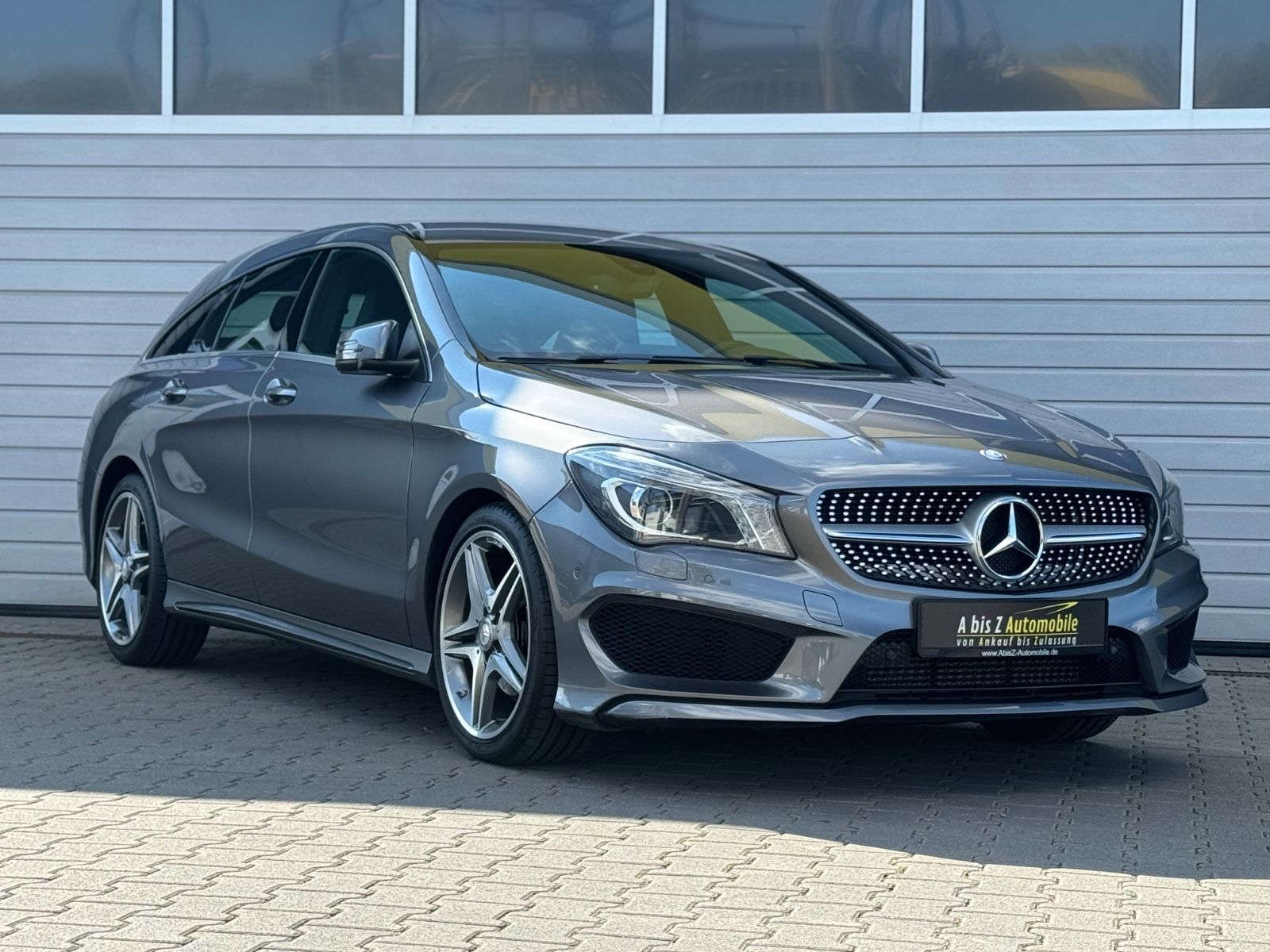 MERCEDES-BENZ CLA 200 SB 1.Hand/AMG/SHZ/MFL/NAVI/Garantie