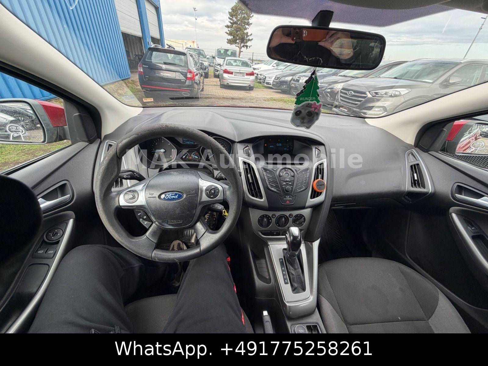 Ford Focus 2014 — фото 14