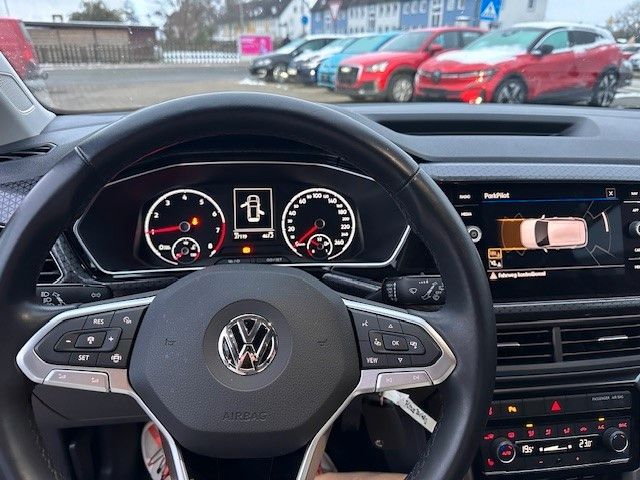 Fahrzeugabbildung Volkswagen T-Cross Style Alu, met. , Sitzheizung,