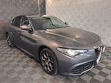 Alfa Romeo Giulia Veloce Q4*BREMBO*THEATRE-ACC-BI XEN-SHZ - Alfa Romeo Giulia: Automatik
