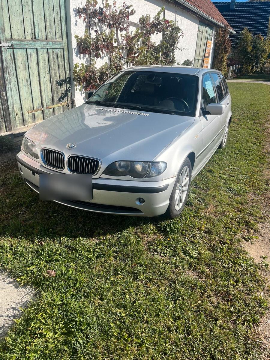 BMW 320