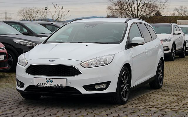 Ford Focus 1,0 EcoBoost/VOLLSHEFT/8FACH/TEMP/NAVI/BT/