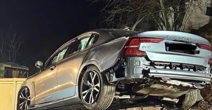 Volvo S60 Lim. R Design/Standheizung/Kamera/Navi/Leder