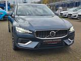 Volvo V60 T8 AWD/Kamera/Navi/AHK/PD/LEDs/Garantie - gebrauchte Volvo V60 aus dem Jahr 2022