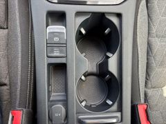 Fahrzeugabbildung Volkswagen Passat Variant 2.0 TDI DSG Business AHK ACC CAM