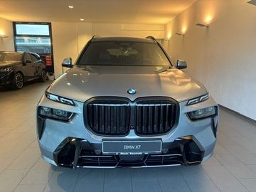 BMW X7 - 2