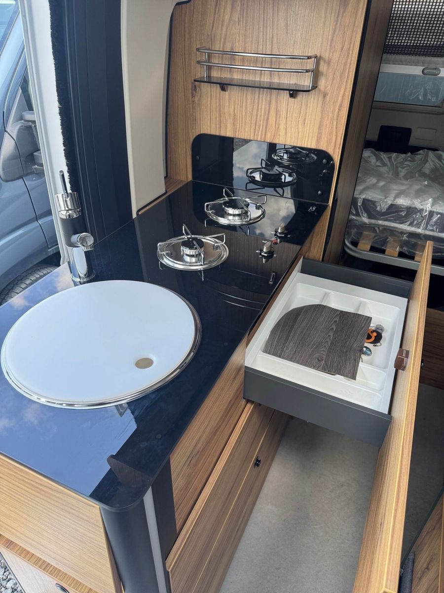 Fahrzeugabbildung Karmann Dexter 581 140 PS und Concept Paket