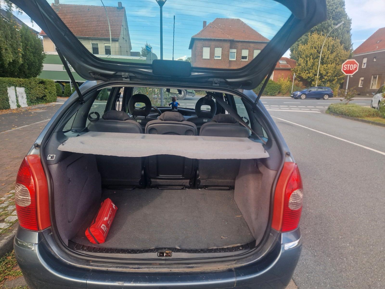 Citroën Xsara Picasso 1.6 16V Style tüv neu Scheckheft