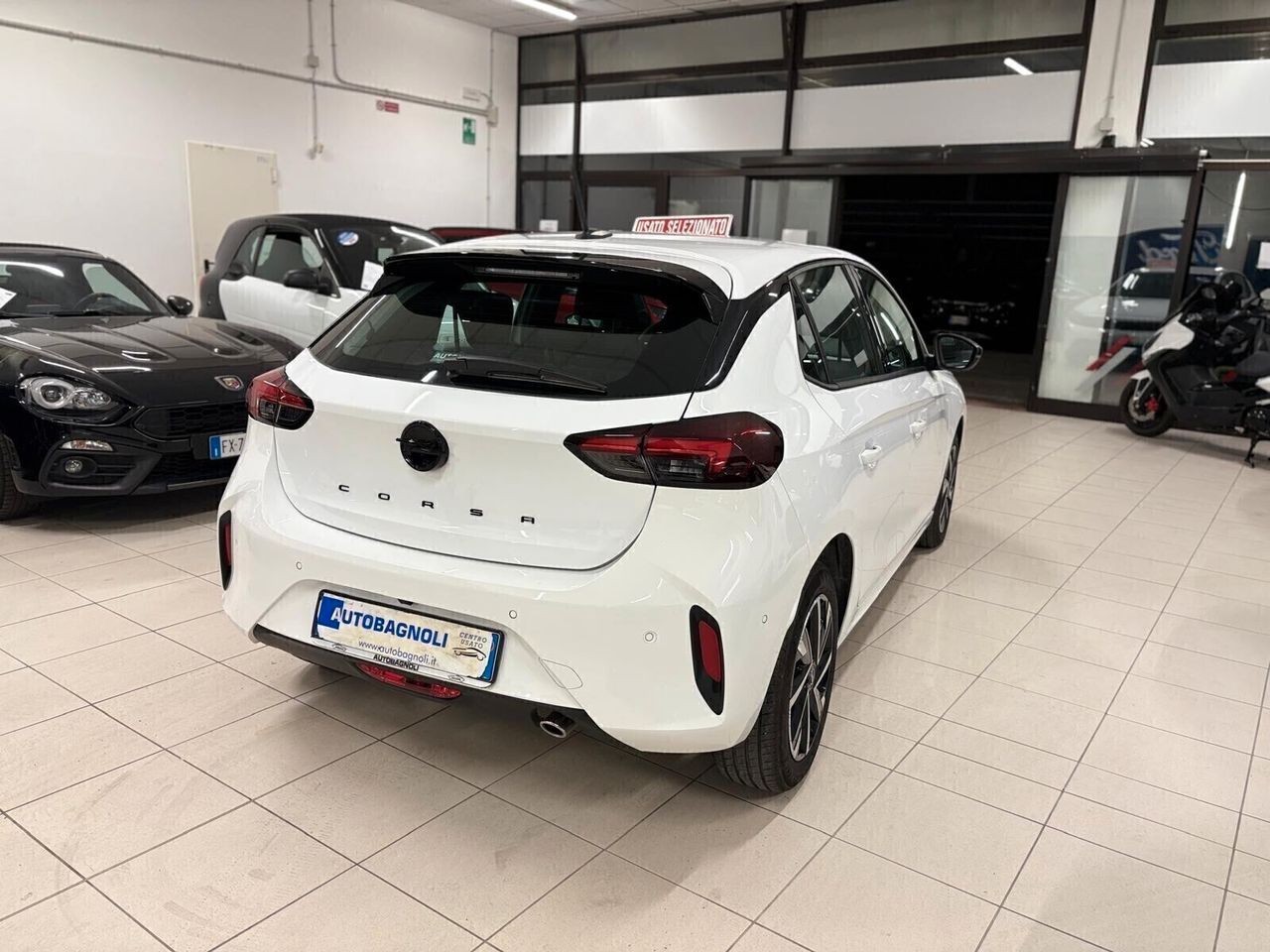 Other Opel Corsa GS 1.2 100 CV 6mt SPOTICAR imagem 3