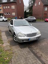 Mercedes-Benz Mercedes c 240 - gebrauchte Mercedes-Benz C 240 aus dem Jahr 2001