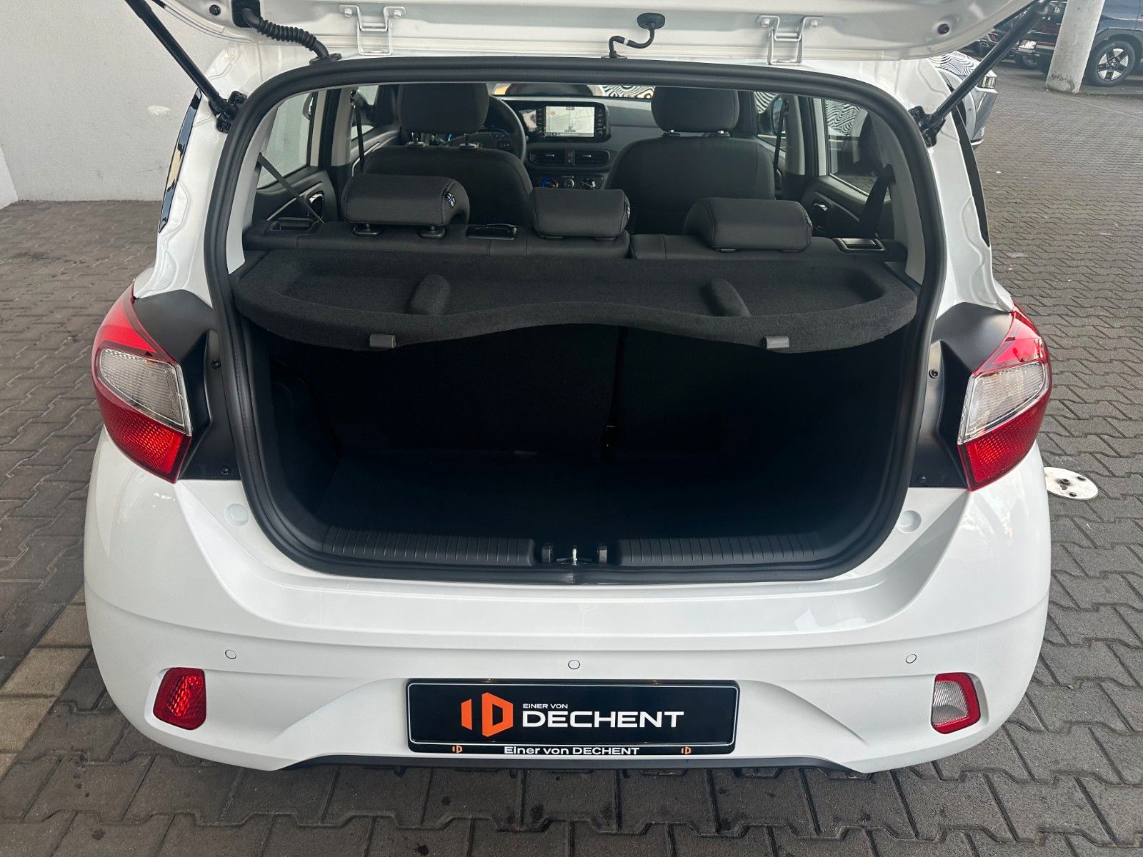 Fahrzeugabbildung Hyundai i10 Trend 1.0l 63PS MY25 Navi/SHZ!