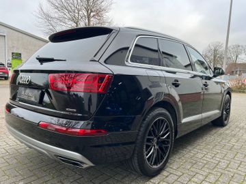 Audi Q7 - 8