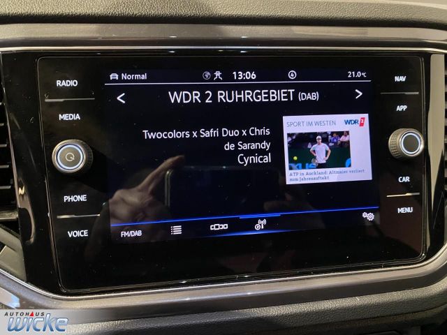 T-Roc 1.5 TSI DSG R Line NAVI KLIMA AHK LED PDC