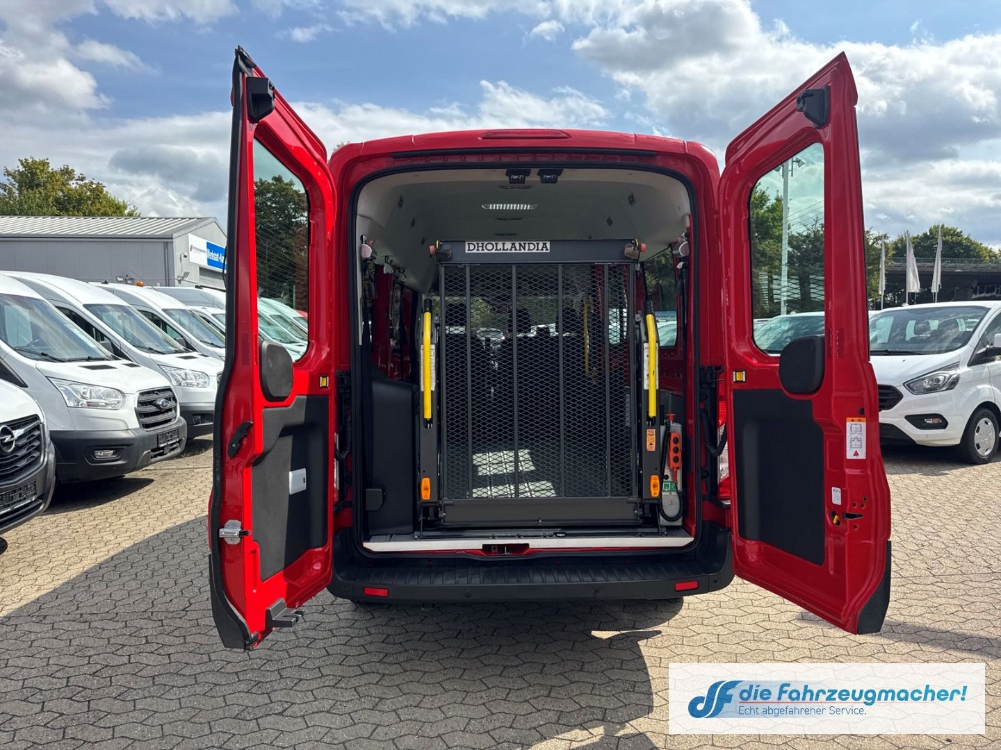 Fahrzeugabbildung Ford Transit Kombi 350 L3 2.2 TDCi DPF *3022