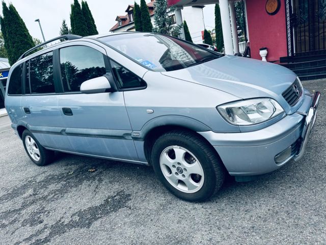 Opel Zafira1.8/Eleganc/7-Sitz/Navi/Klima/AHK/Tüv11-26