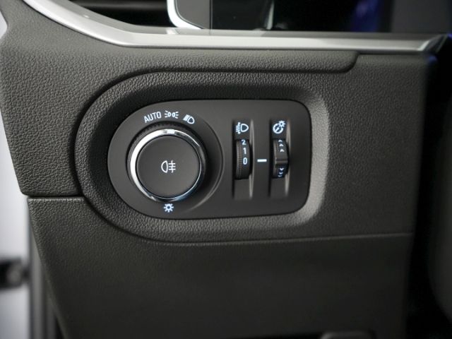 Grandland ENJOY AT+AHK+BLUETOOTH+KLIMA+DAB+LED-S