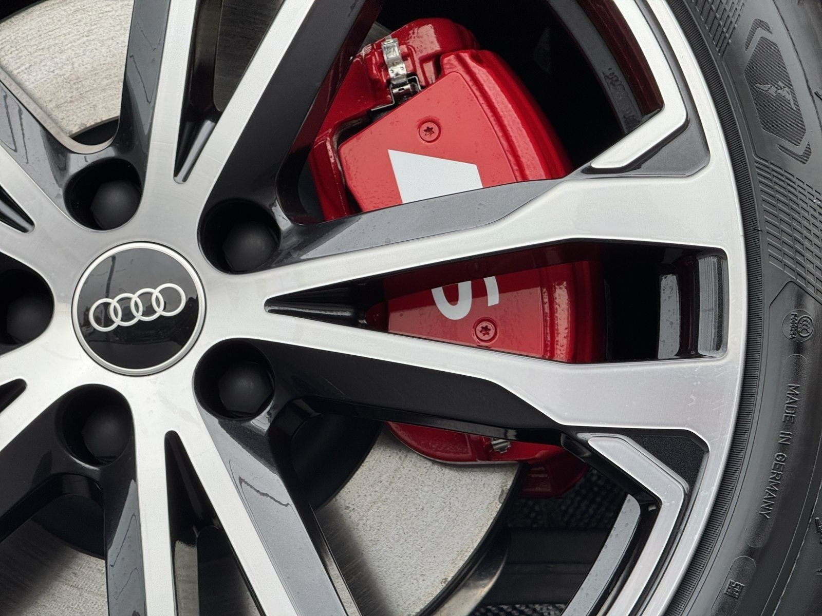 Audi S5 - Bild 16