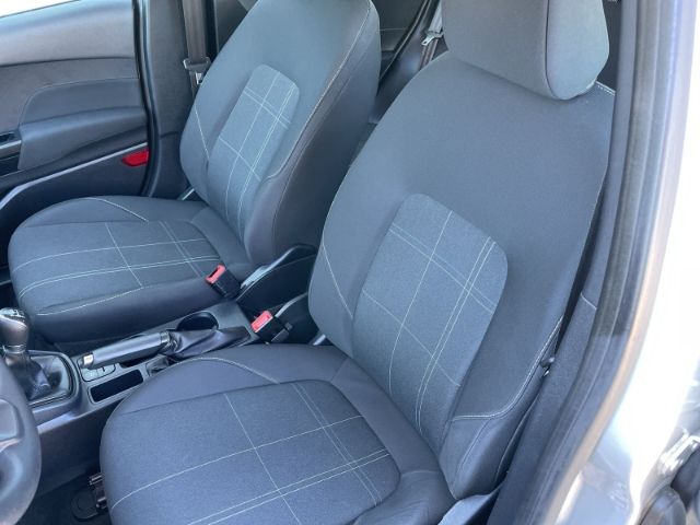 Fahrzeugabbildung Ford Fiesta 1.1 Cool & Connect Tempomat, Klimaanlage